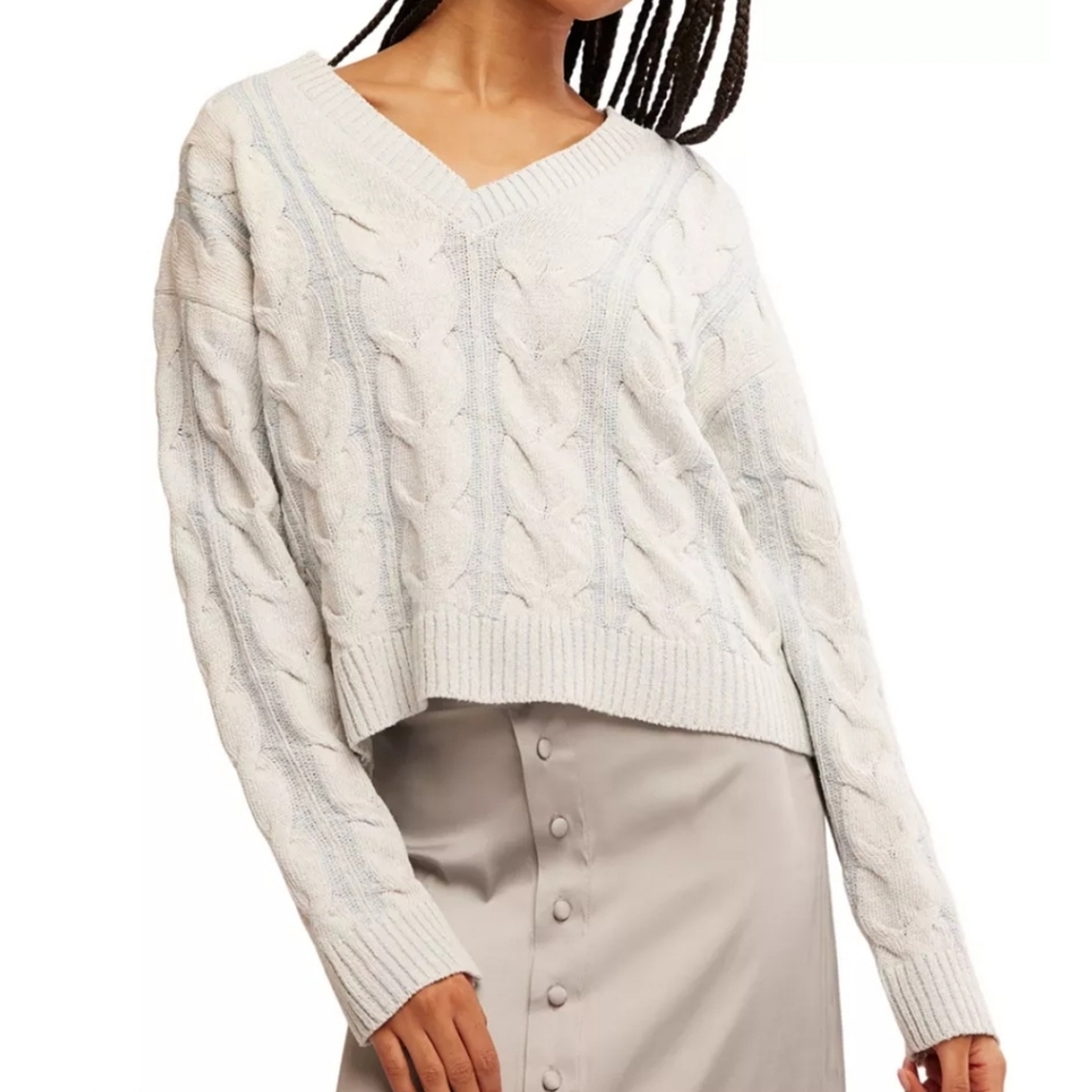 NWOT Free People Washed Cable V-Neck Sweater Pale Blue